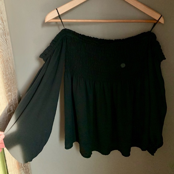 Express off the shoulder black long sleeve - Picture 2 of 3